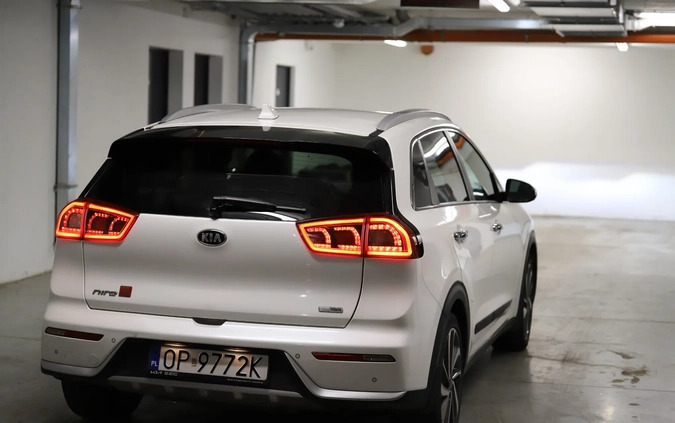 Kia Niro cena 68900 przebieg: 99000, rok produkcji 2018 z Opole małe 92